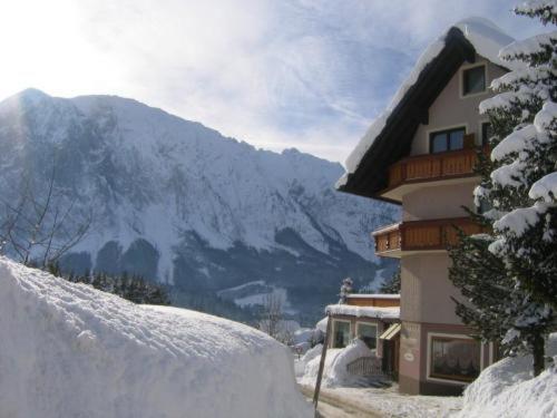 Hotel Pension Sonnenuhr タウプリッツ 部屋 写真